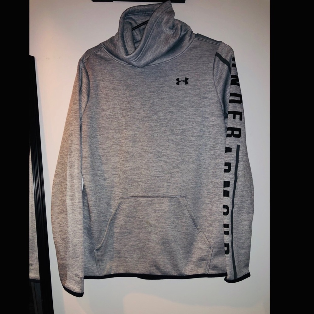 Under armour sweatshirt